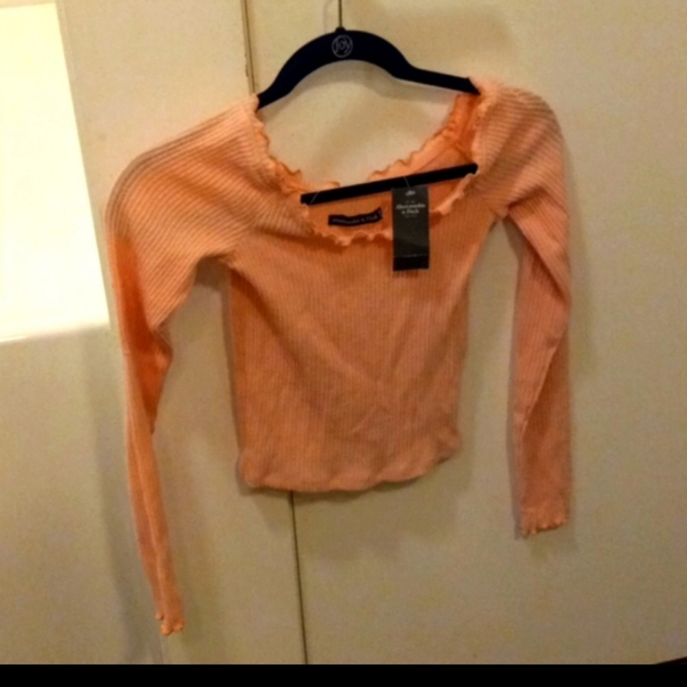 Abercrombie & Fitch top brand new with tags